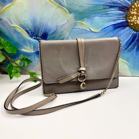 Chloé Alphabet Leather Crossbody Charm Bag With Chain Strap in Gray - Picture 1 of 16
